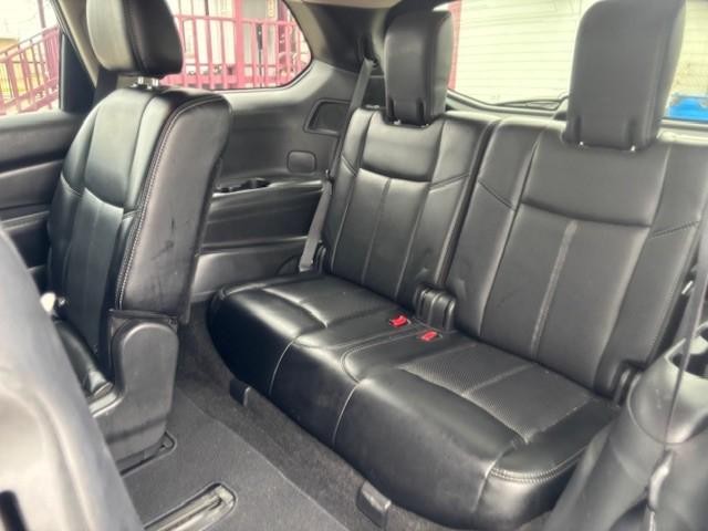 Nissan Pathfinder Vehicle Image 16