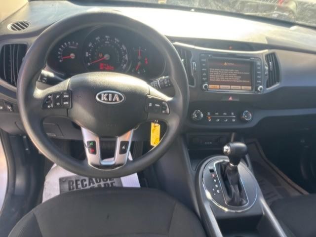 Kia Sportage Vehicle Image 12