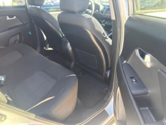 Kia Sportage Vehicle Image 15
