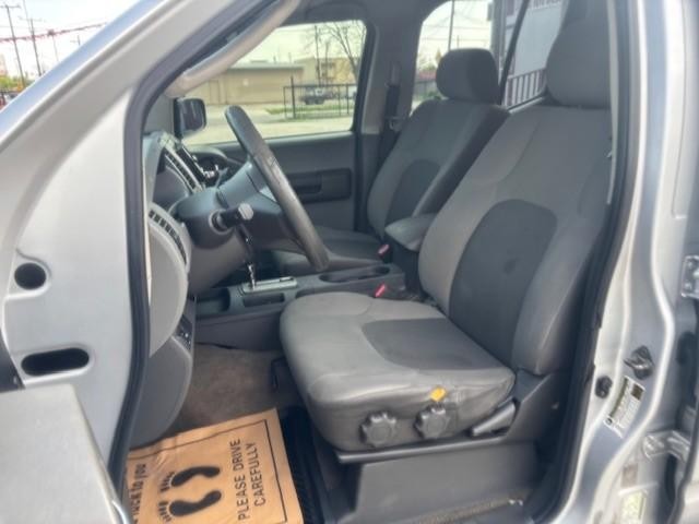 Nissan Xterra Vehicle Image 11