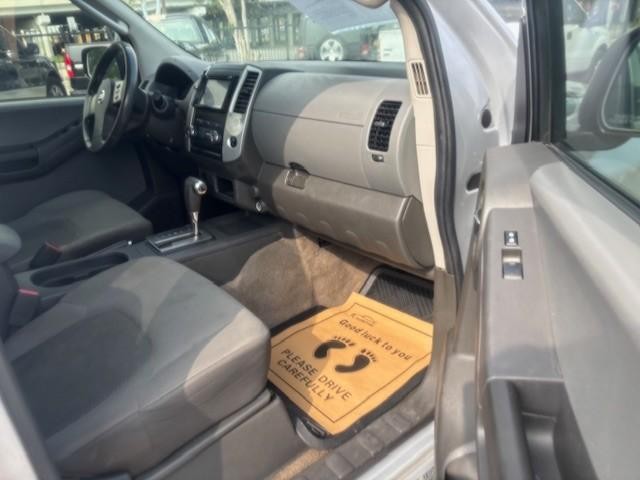 Nissan Xterra Vehicle Image 17