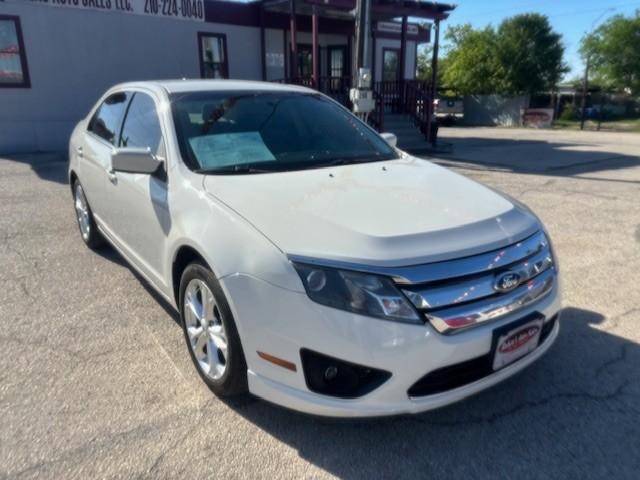 Ford Fusion Vehicle Image 07