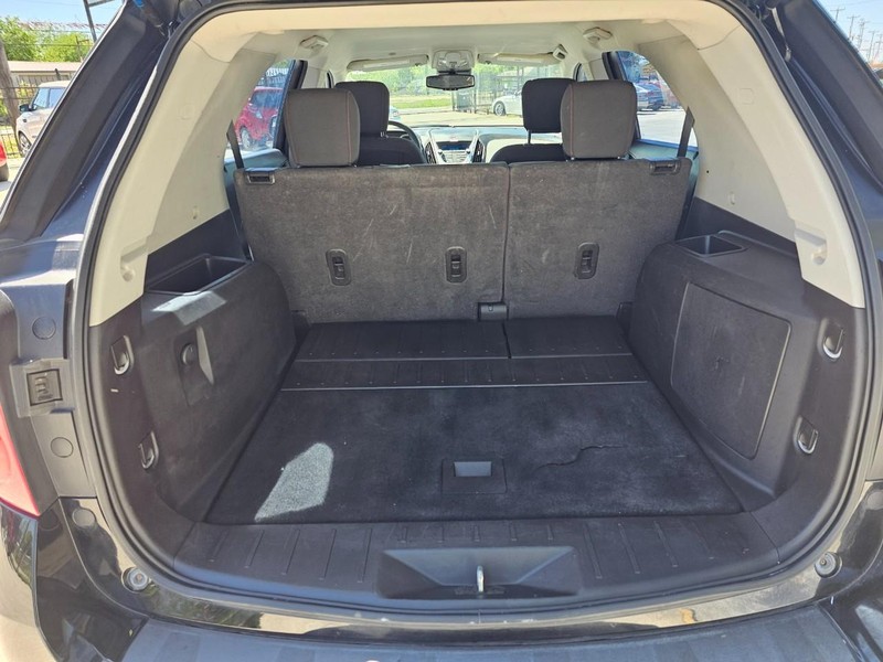 Chevrolet Equinox Vehicle Image 06