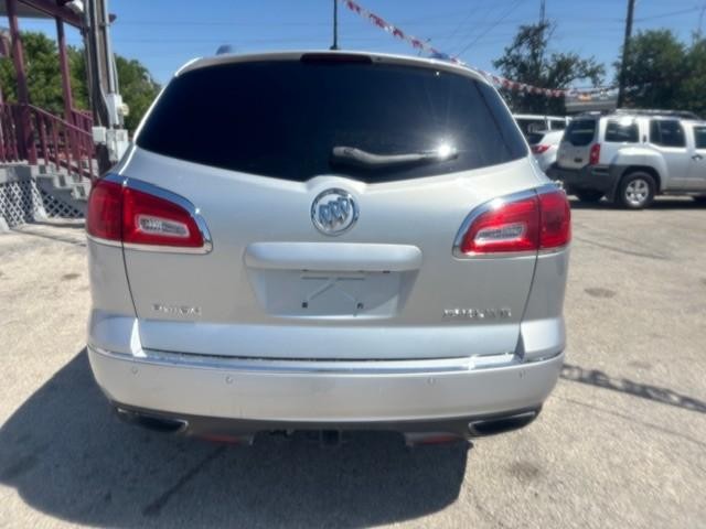 Buick Enclave Vehicle Image 04