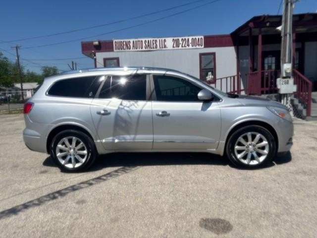 Buick Enclave Vehicle Image 06