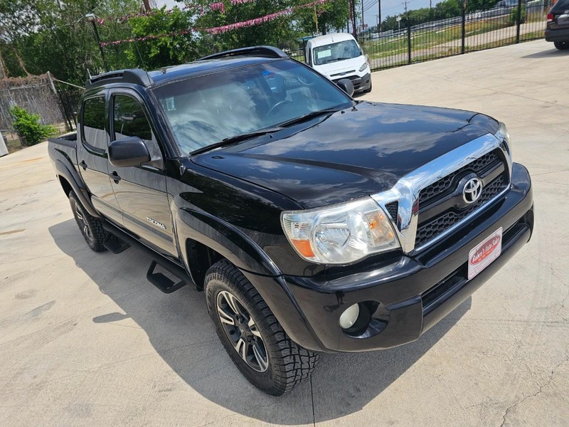 Toyota Tacoma Vehicle Image 07
