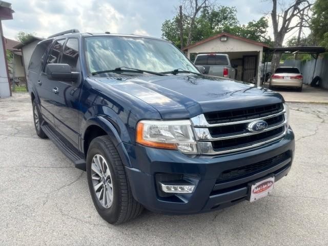 Ford Expedition EL Vehicle Image 07