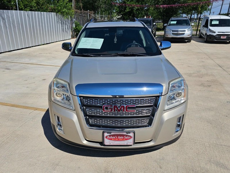 GMC Terrain Vehicle Image 10