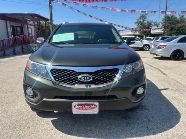 Kia Sorento Vehicle Image 08