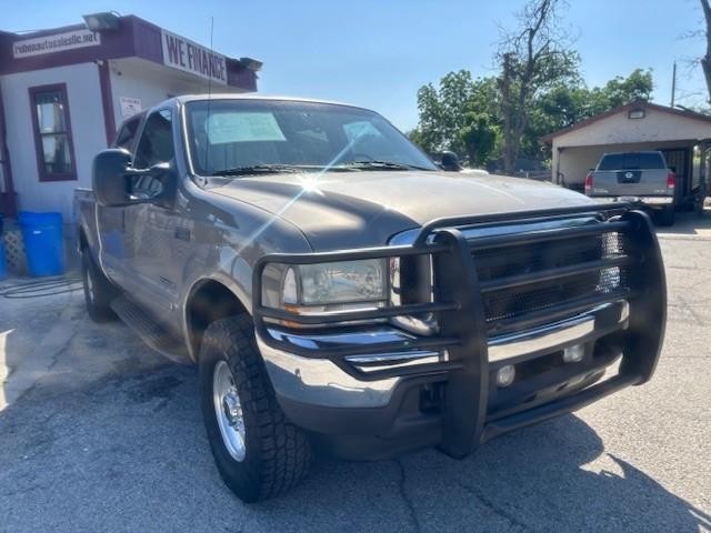 Ford Super Duty F-250 Vehicle Image 07