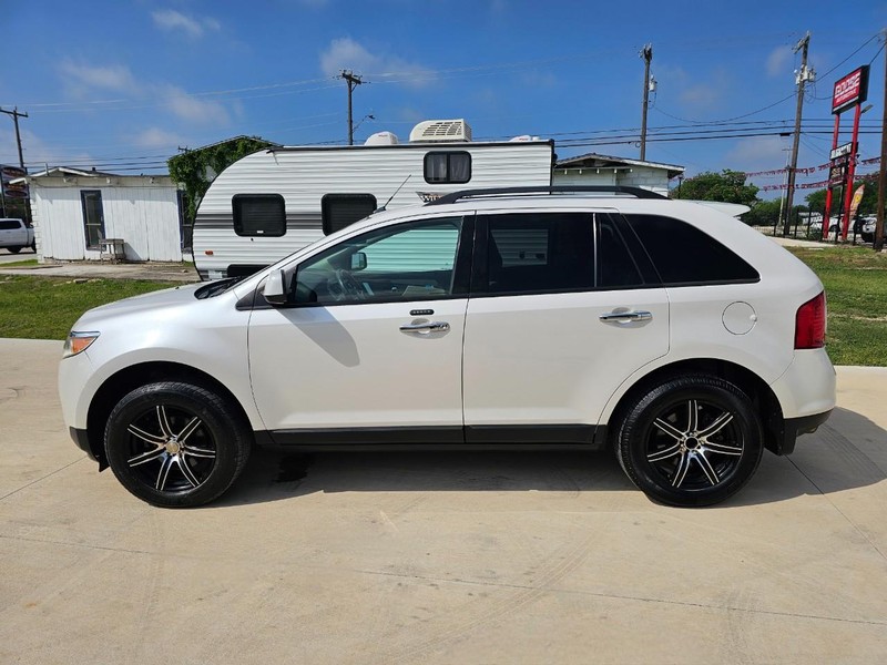 Ford Edge Vehicle Image 02