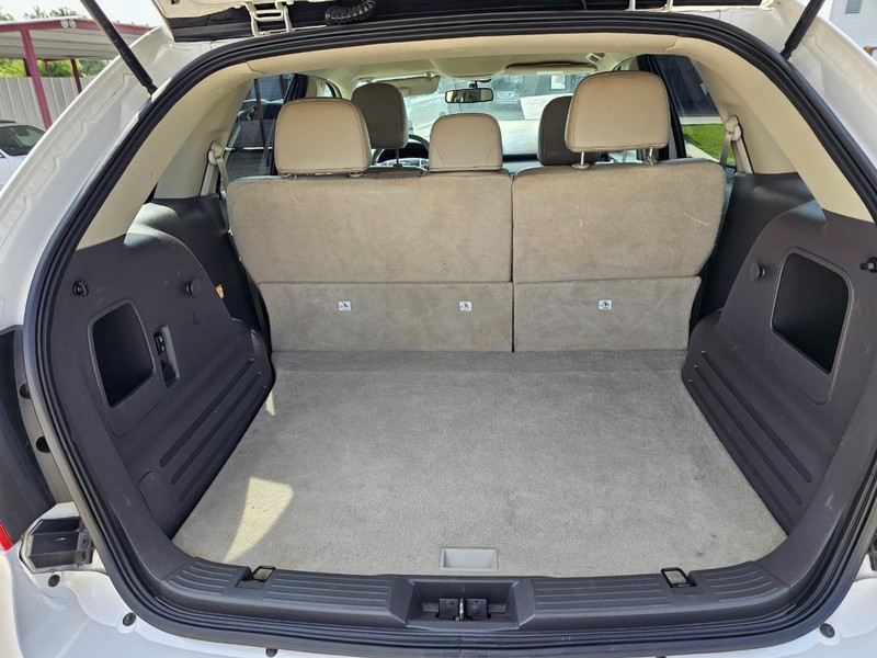 Ford Edge Vehicle Image 06