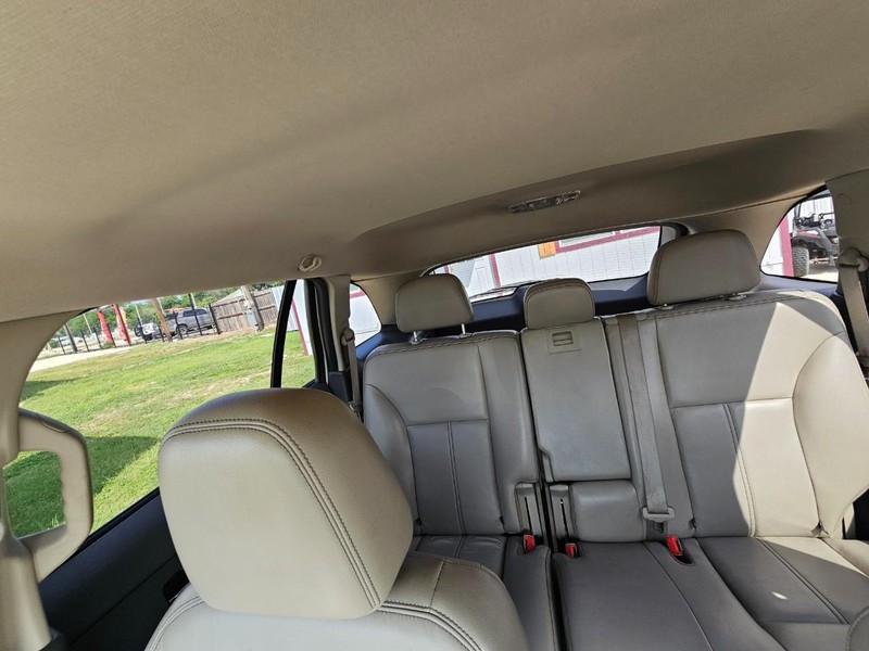 Ford Edge Vehicle Image 15