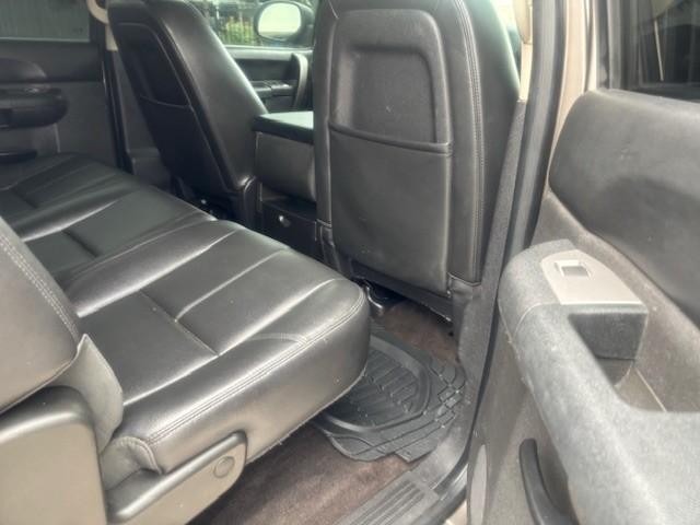 Chevrolet Silverado 1500 Vehicle Image 15
