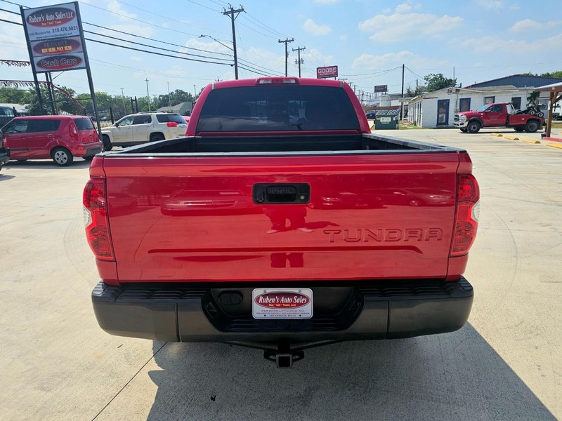 Toyota Tundra 2WD Truck Vehicle Image 04
