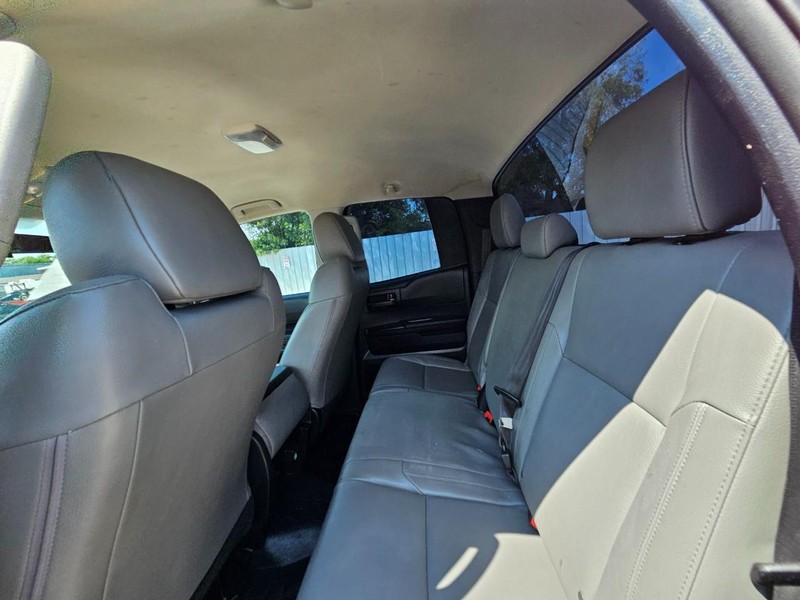 Toyota Tundra 2WD Truck Vehicle Image 12