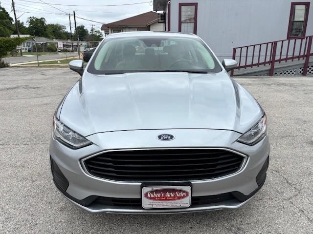 Ford Fusion Vehicle Image 08