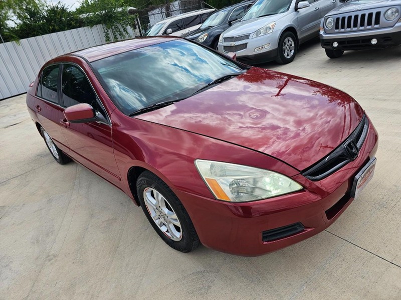 Honda Accord Sedan Vehicle Image 07