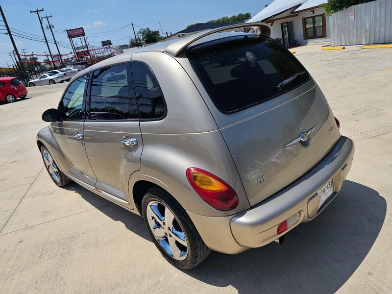 Chrysler PT Cruiser Vehicle Image 03