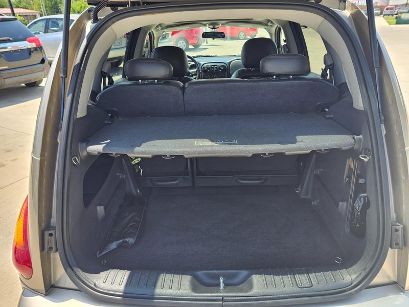 Chrysler PT Cruiser Vehicle Image 06