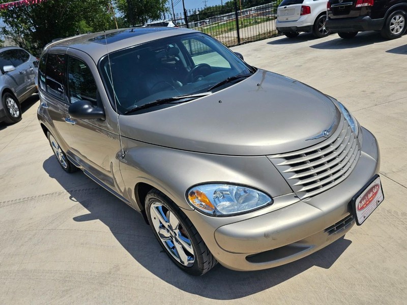 Chrysler PT Cruiser Vehicle Image 09