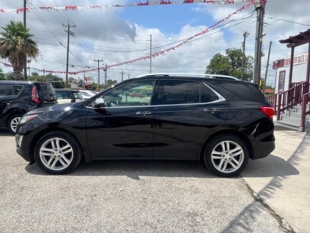 Chevrolet Equinox Vehicle Image 02