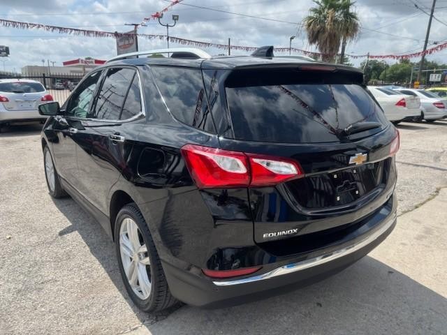 Chevrolet Equinox Vehicle Image 03