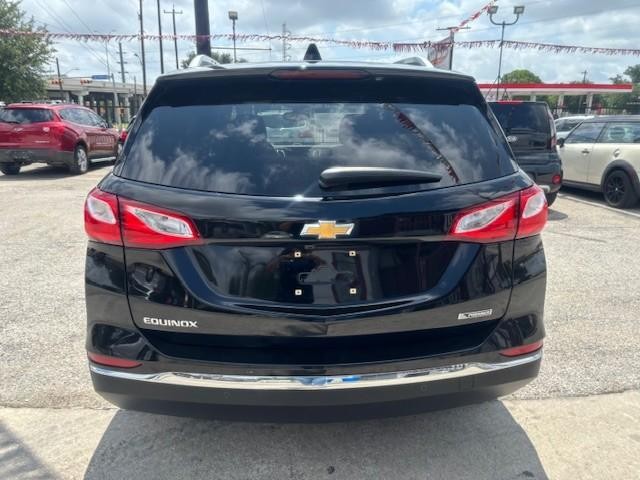 Chevrolet Equinox Vehicle Image 04