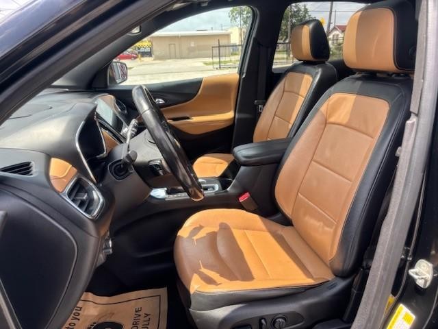 Chevrolet Equinox Vehicle Image 11