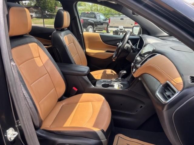 Chevrolet Equinox Vehicle Image 19