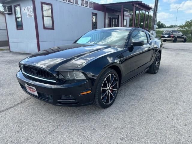 more details - ford mustang