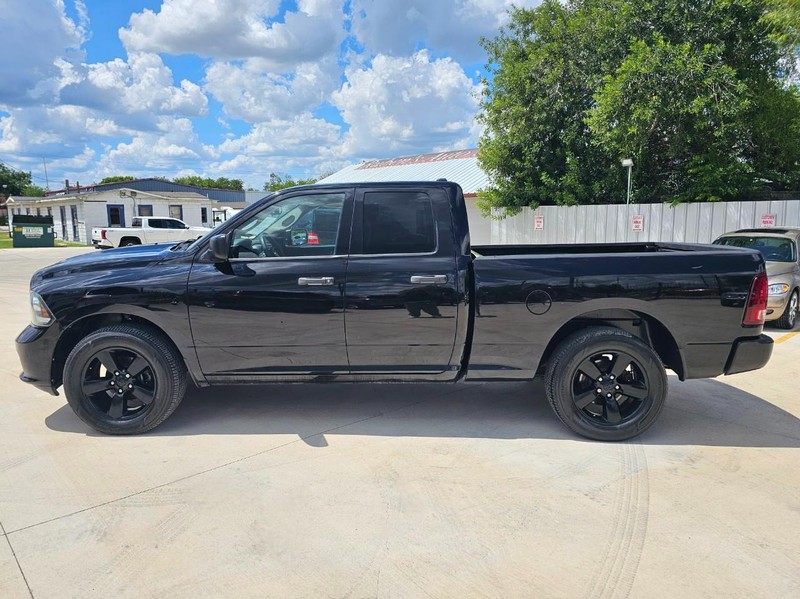 Ram 1500 Vehicle Image 02