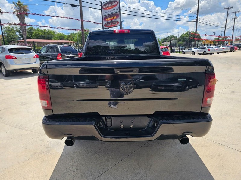 Ram 1500 Vehicle Image 04