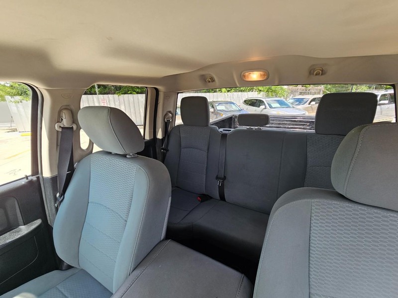 Ram 1500 Vehicle Image 15