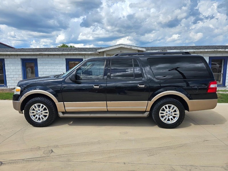 Ford Expedition EL Vehicle Image 02