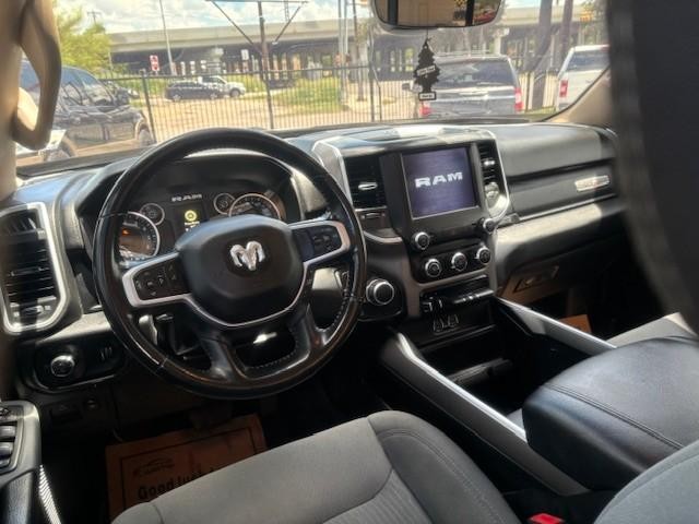 Ram 1500 Vehicle Image 12