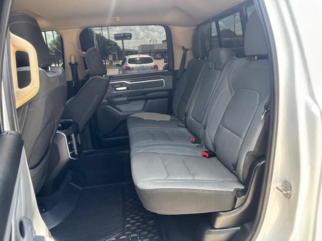 Ram 1500 Vehicle Image 14