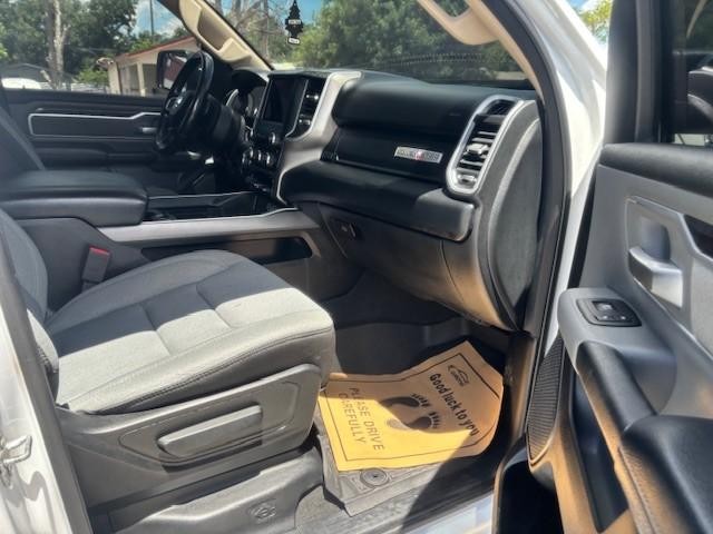 Ram 1500 Vehicle Image 17