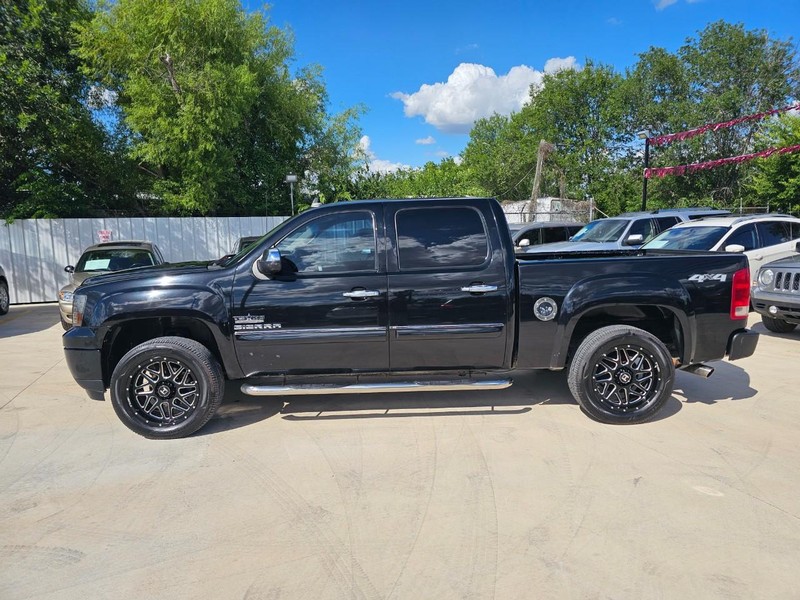 GMC Sierra 1500 Vehicle Image 02