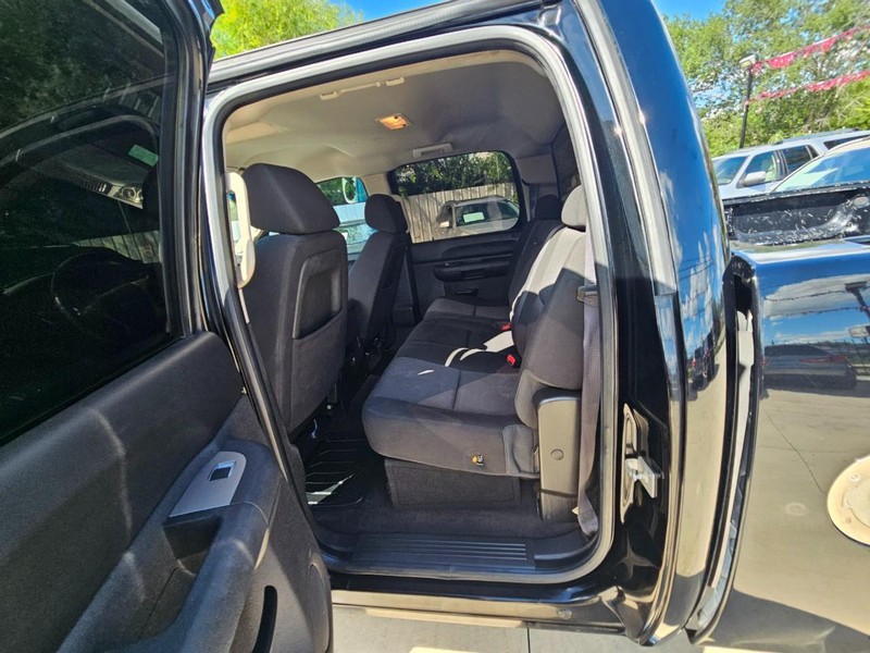 GMC Sierra 1500 Vehicle Image 11