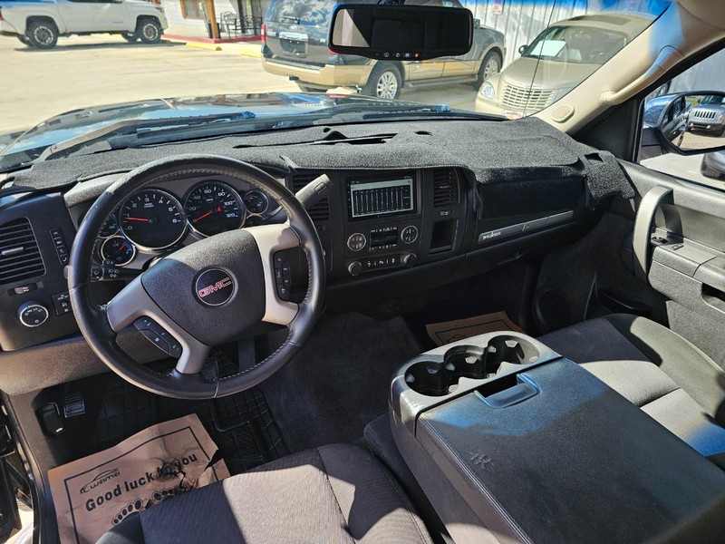GMC Sierra 1500 Vehicle Image 13