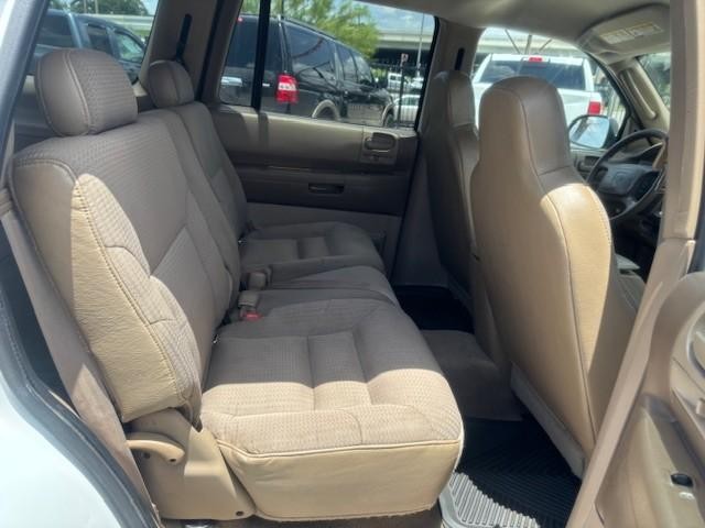 Dodge Durango Vehicle Image 16