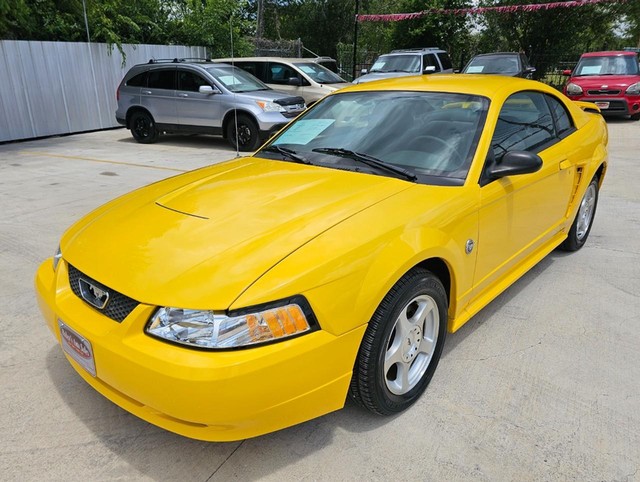 more details - ford mustang