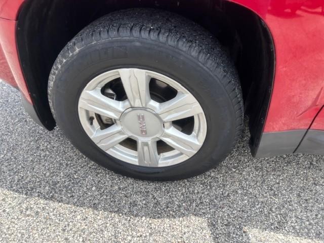 GMC Terrain Vehicle Image 09