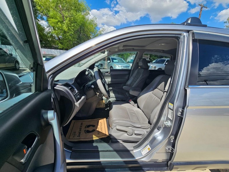 Honda CR-V Vehicle Image 10