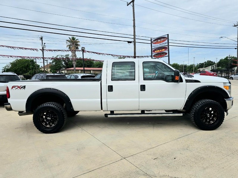 Ford Super Duty F-250 SRW Vehicle Image 03