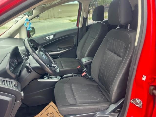 Ford EcoSport Vehicle Image 10