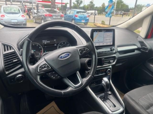 Ford EcoSport Vehicle Image 11