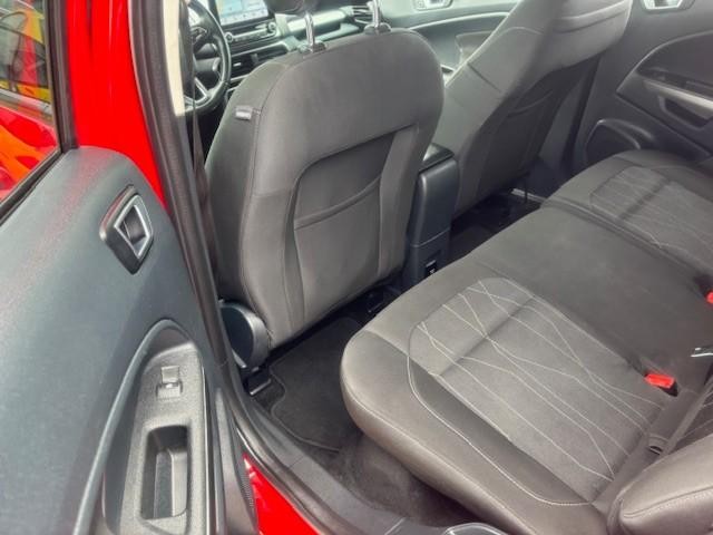 Ford EcoSport Vehicle Image 12
