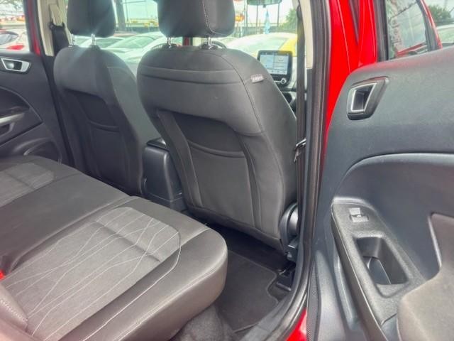 Ford EcoSport Vehicle Image 14